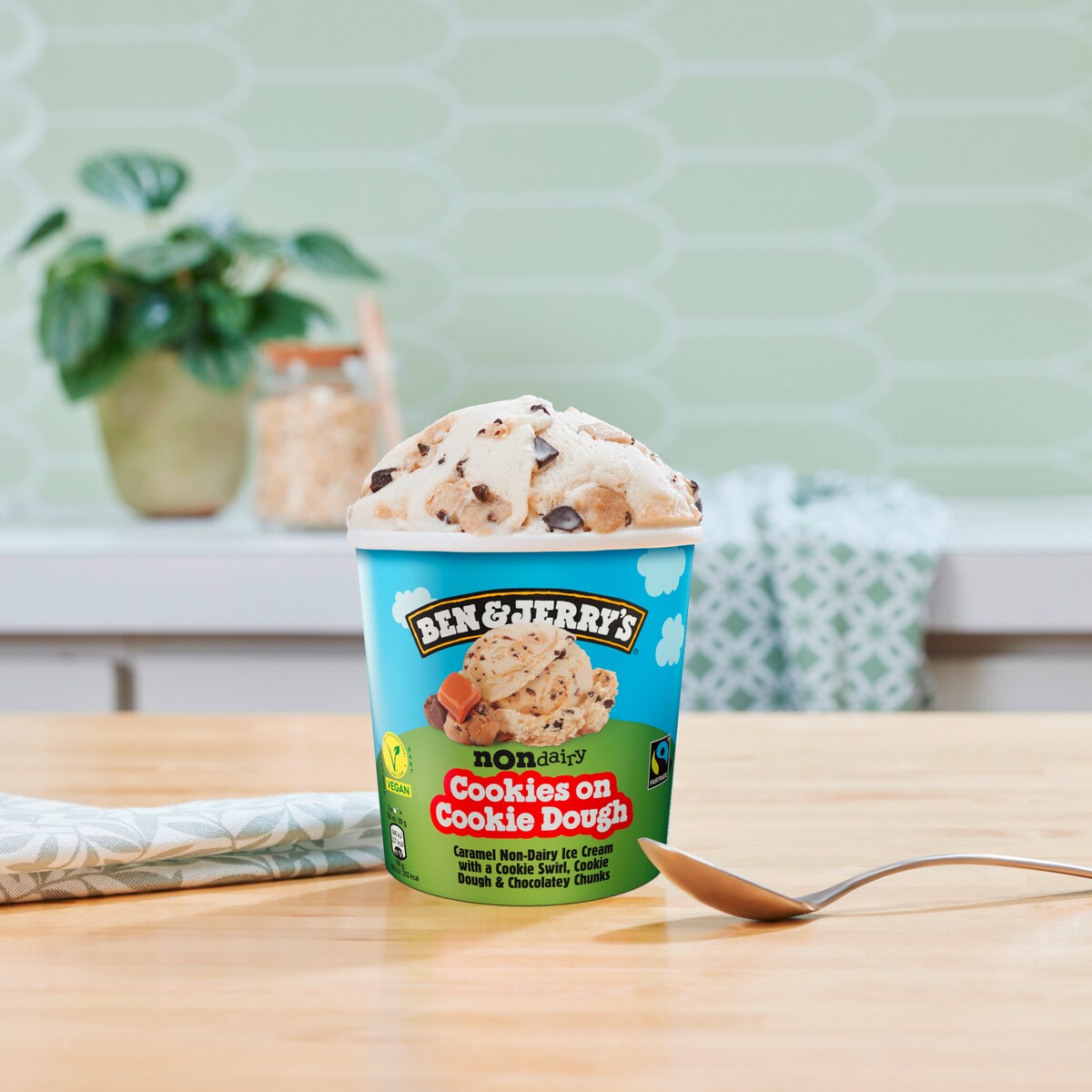 Cookies on Cookie Dough Non-Dairy Oat - Pint 4 / 4